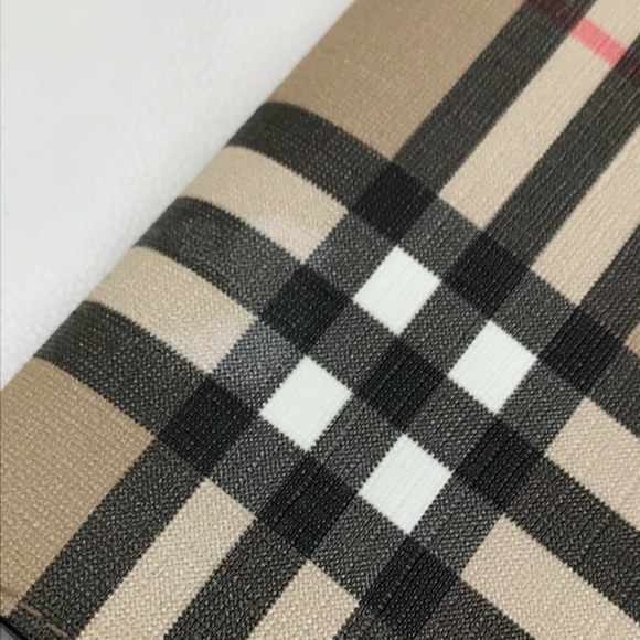 BURBERRY Nova Check Wallet - Picture 10 of 12